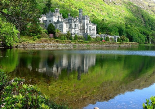 European Holiday Destinations: Kylemore Abbey in Ireland