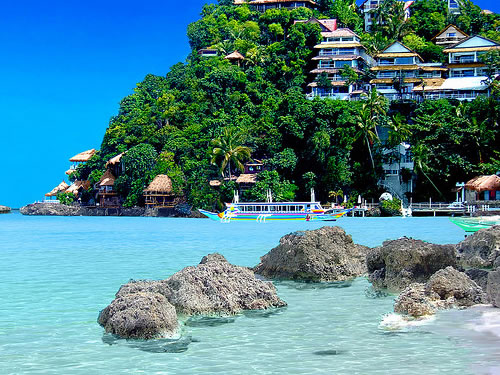Best Honeymoon Beach Destinations: Boracay Beach